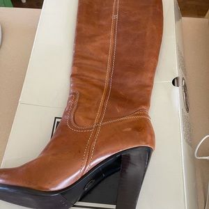 Frye Vicki Campus Boot Cognac 8.5 NIB